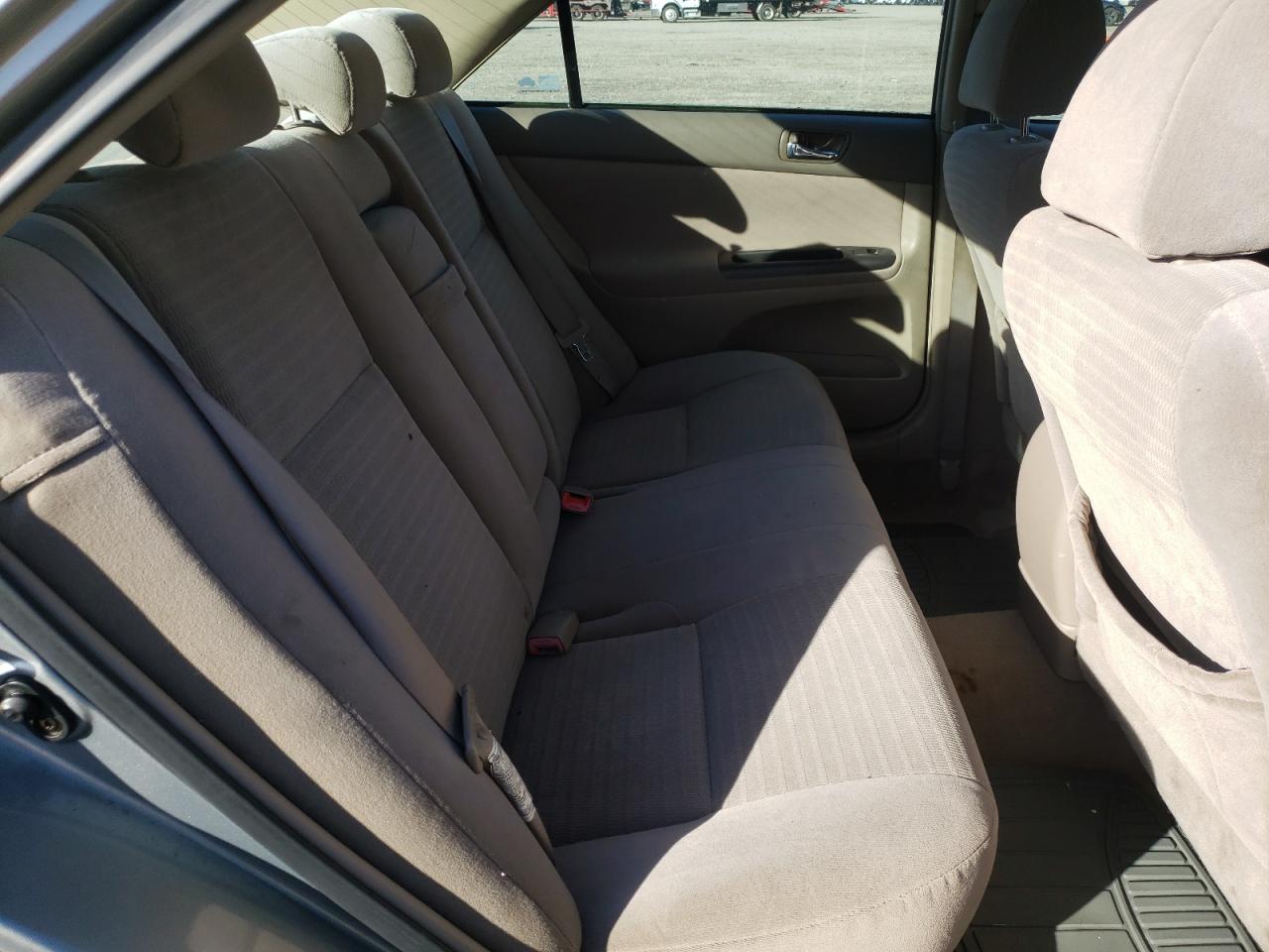 2005 Toyota Camry VIN 4T1BE32K45U961691 Copart auction photo, rear end damage thumbnail 10