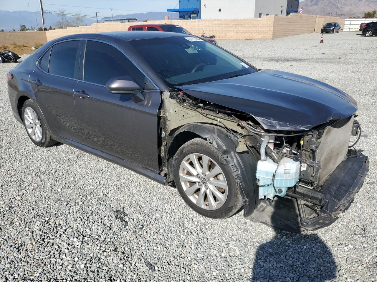 2018 Toyota Camry VIN 4T1B11HK6JU600156 Copart auction photo, front end damage thumbnail 4