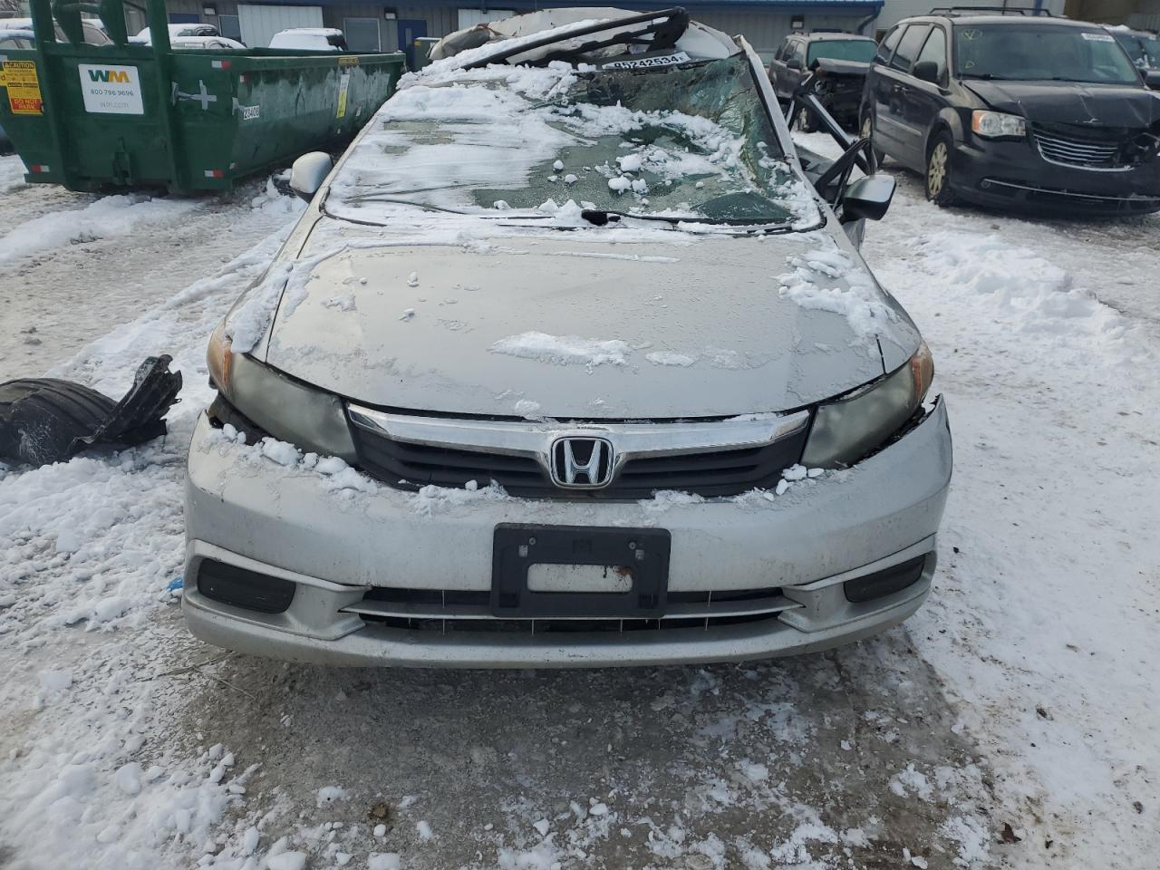 2012 Honda Civic VIN 19XFB2F82CE025636 Copart auction photo, all over / rear end damage thumbnail 5
