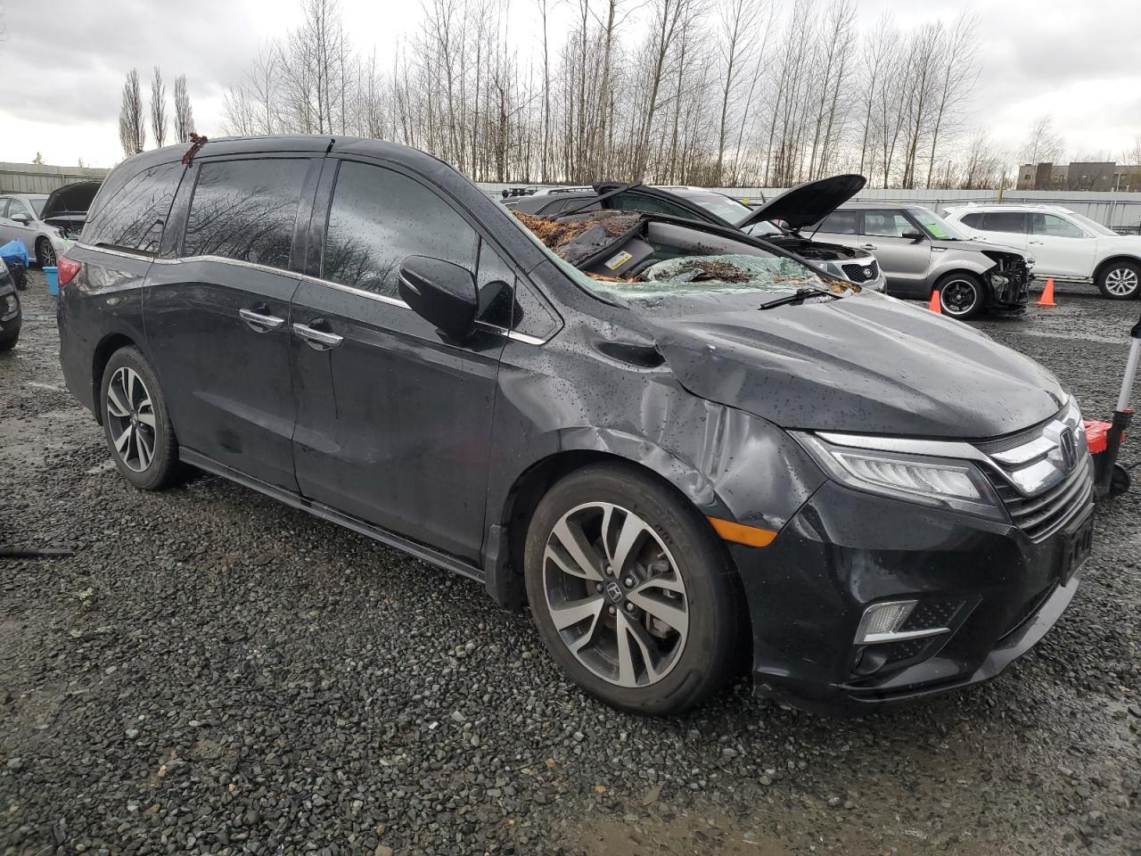 2020 Honda Odyssey VIN 5FNRL6H99LB069683 Copart auction photo, top/roof / front end damage thumbnail 4