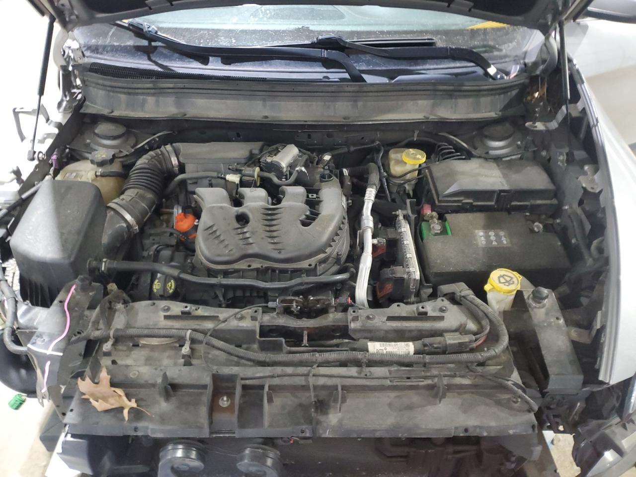 2015 Jeep Grand Cherokee VIN 1C4PJMDS1FW650914 Copart auction photo, front end / minor dent/scratches damage thumbnail 12