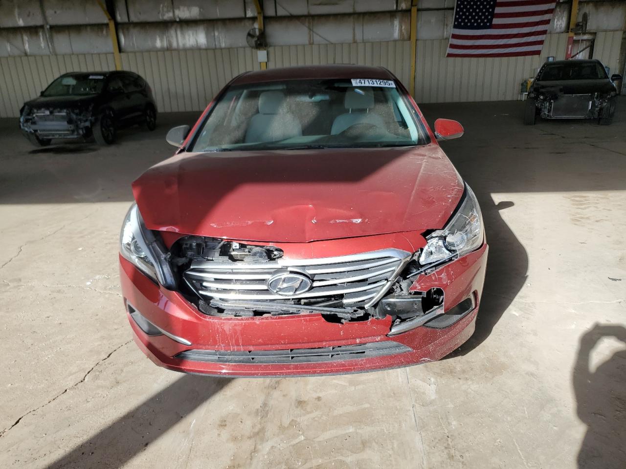 2016 Hyundai Sonata VIN 5NPE24AF5GH337609 Copart auction photo, front end / minor dent/scratches damage thumbnail 5