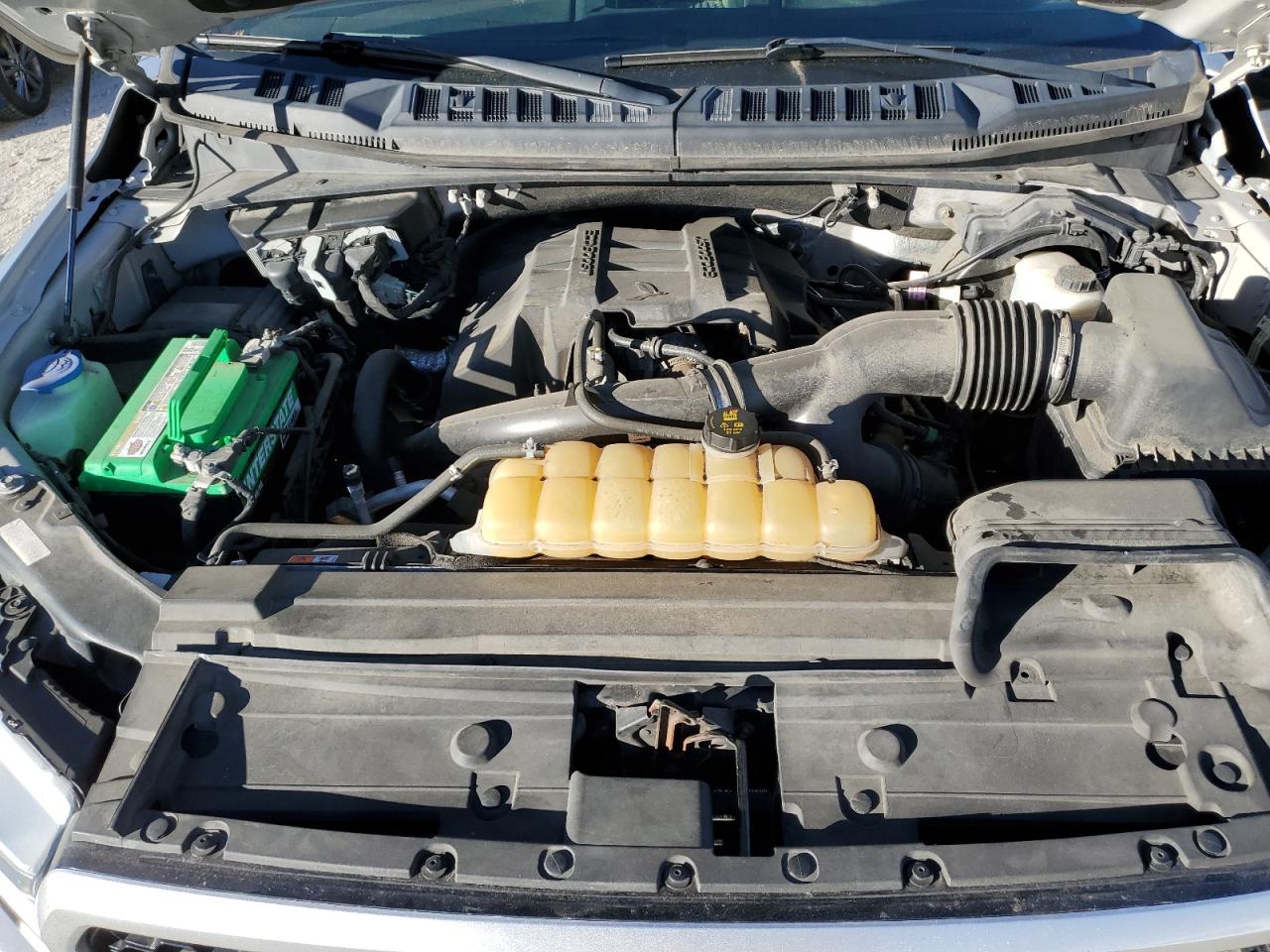 2018 Ford F-150 VIN 1FTEW1EP4JFC07098 Copart auction photo, front end / side damage thumbnail 11