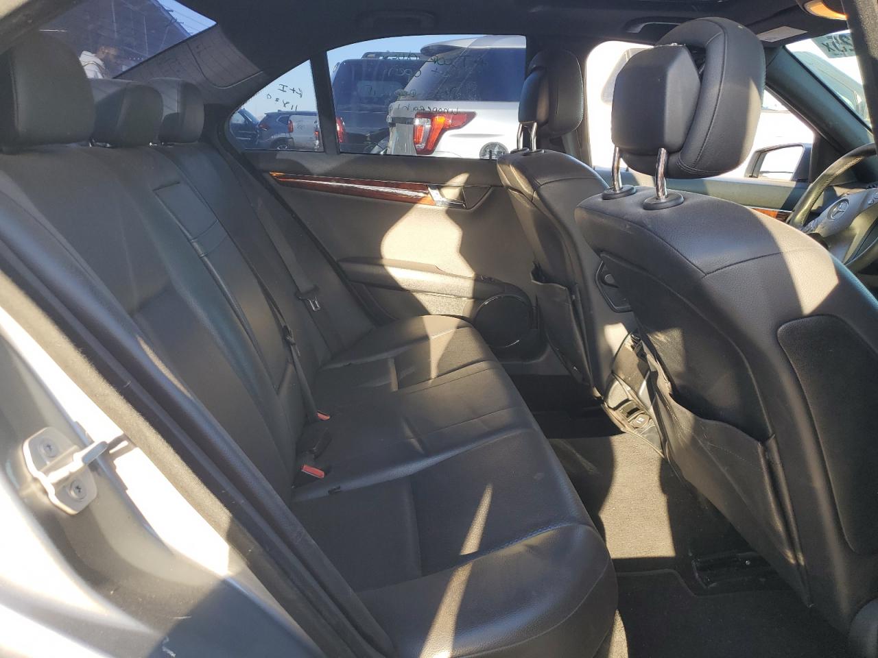2010 Mercedes-Benz C-klasse VIN WDDGF5EB4AF488250 Copart auction photo, rear end damage thumbnail 10