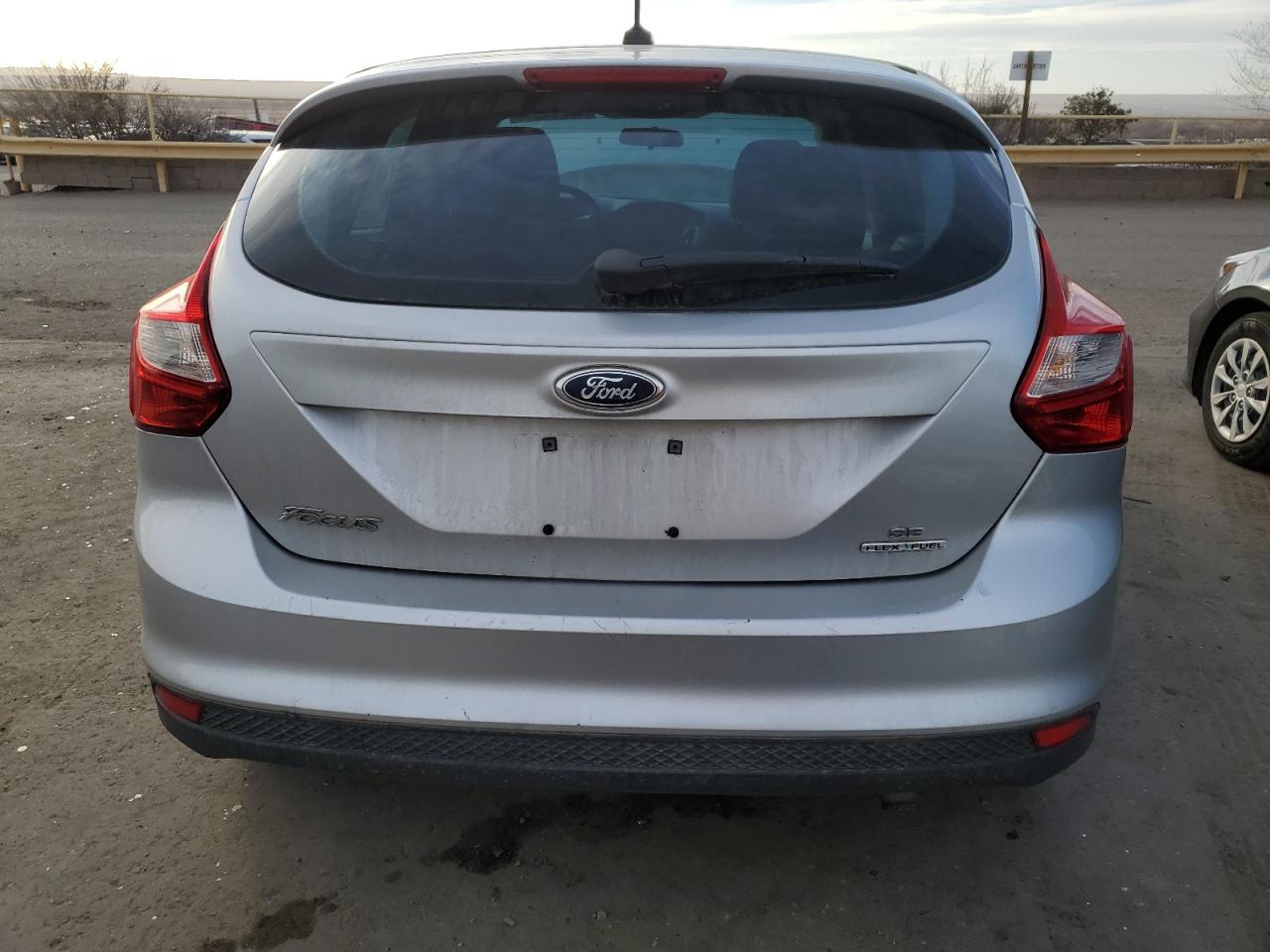 2014 Ford Focus VIN 1FADP3K29EL373787 Copart auction photo, front end damage thumbnail 6