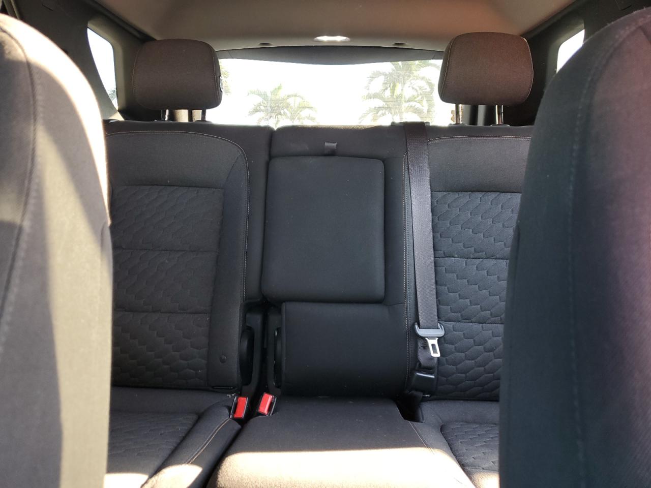 2018 Chevrolet Equinox VIN 3GNAXLEU8JS558757 Copart auction photo, normal wear damage thumbnail 10