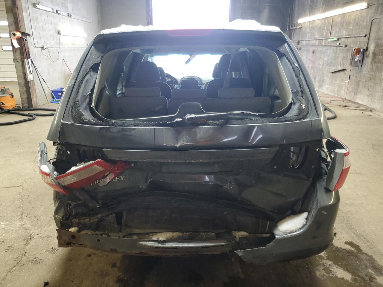 2006 Honda Odyssey VIN 5FNRL38406B404062 Copart auction photo, rear end damage thumbnail 6