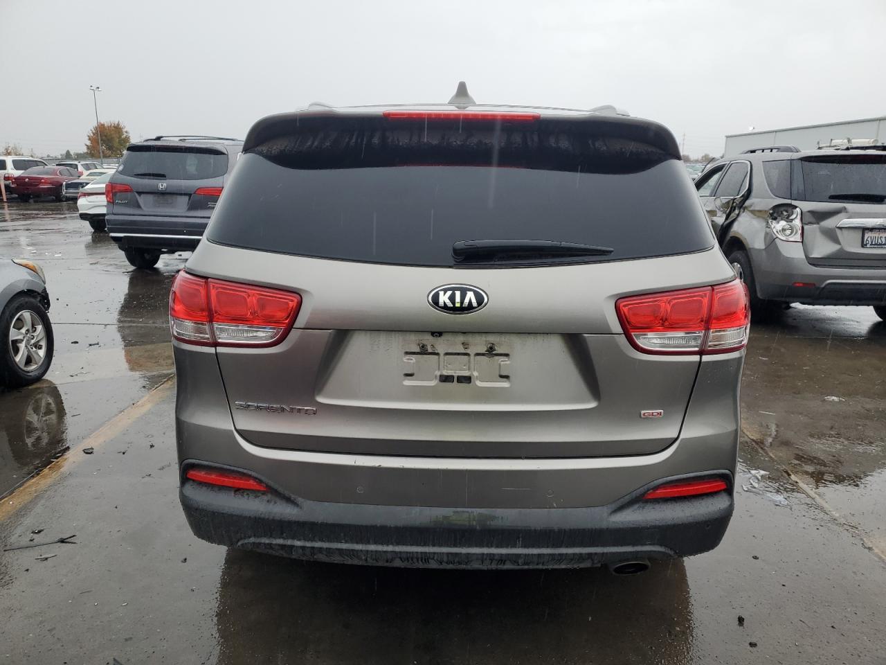 2016 KIA Sorento VIN 5XYPGDA36GG059956 Copart auction photo, minor dent/scratches damage thumbnail 6