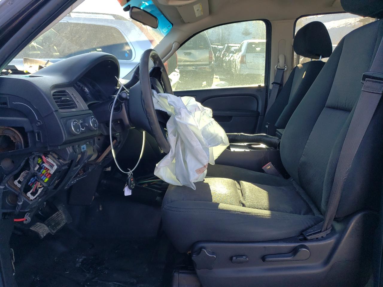 2013 Chevrolet Tahoe VIN 1GNSK2E0XDR284768 Copart auction photo, front end / hail damage thumbnail 7