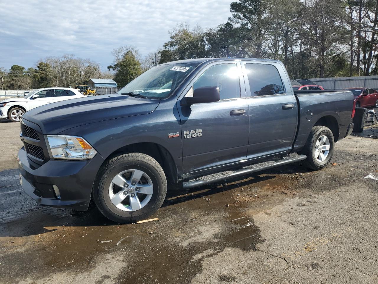 2018 RAM 1500 VIN 1C6RR6KT8JS139605
