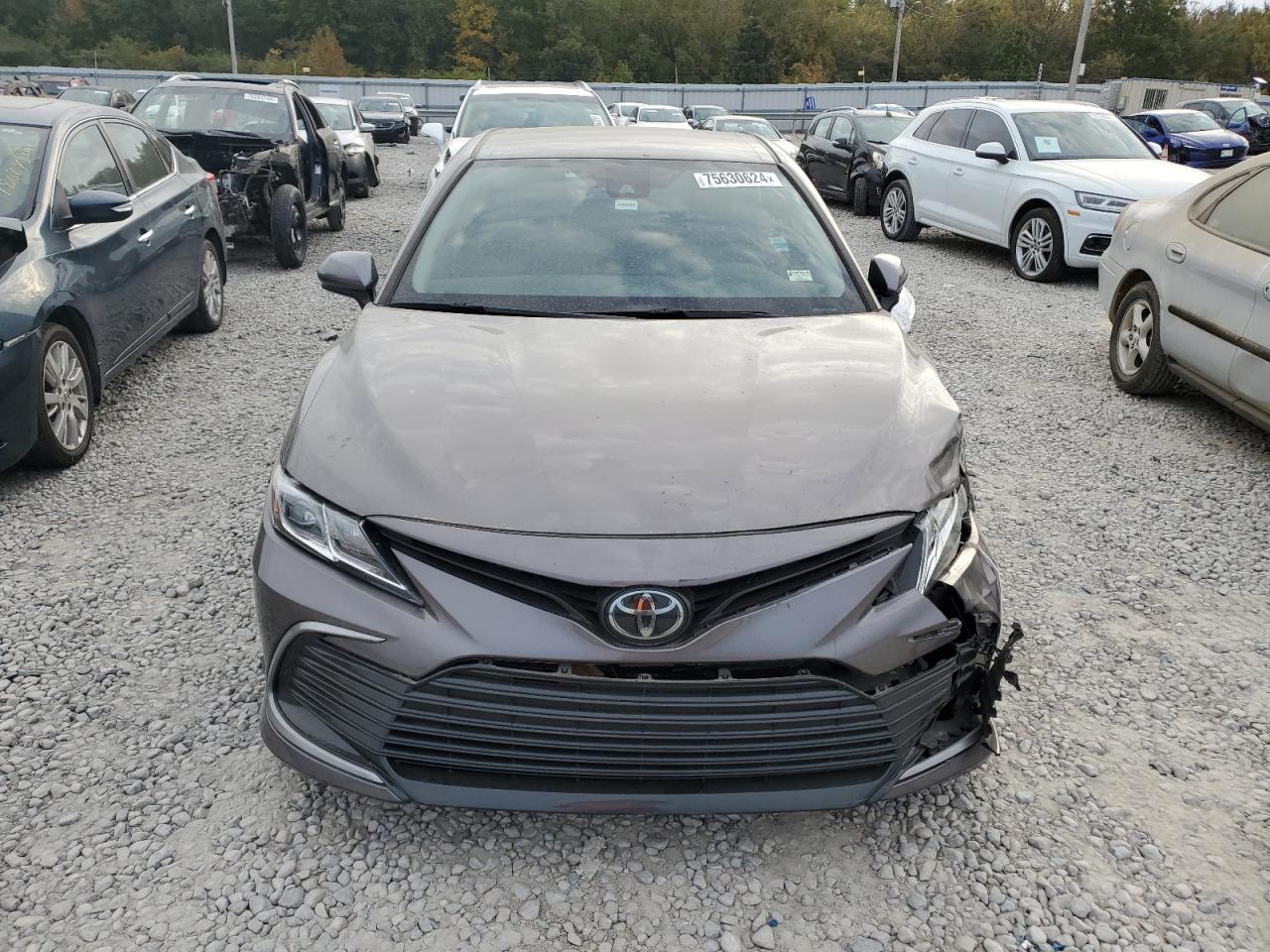 2022 Toyota Camry VIN 4T1C11AK1NU654470 Copart auction photo, front end damage thumbnail 5