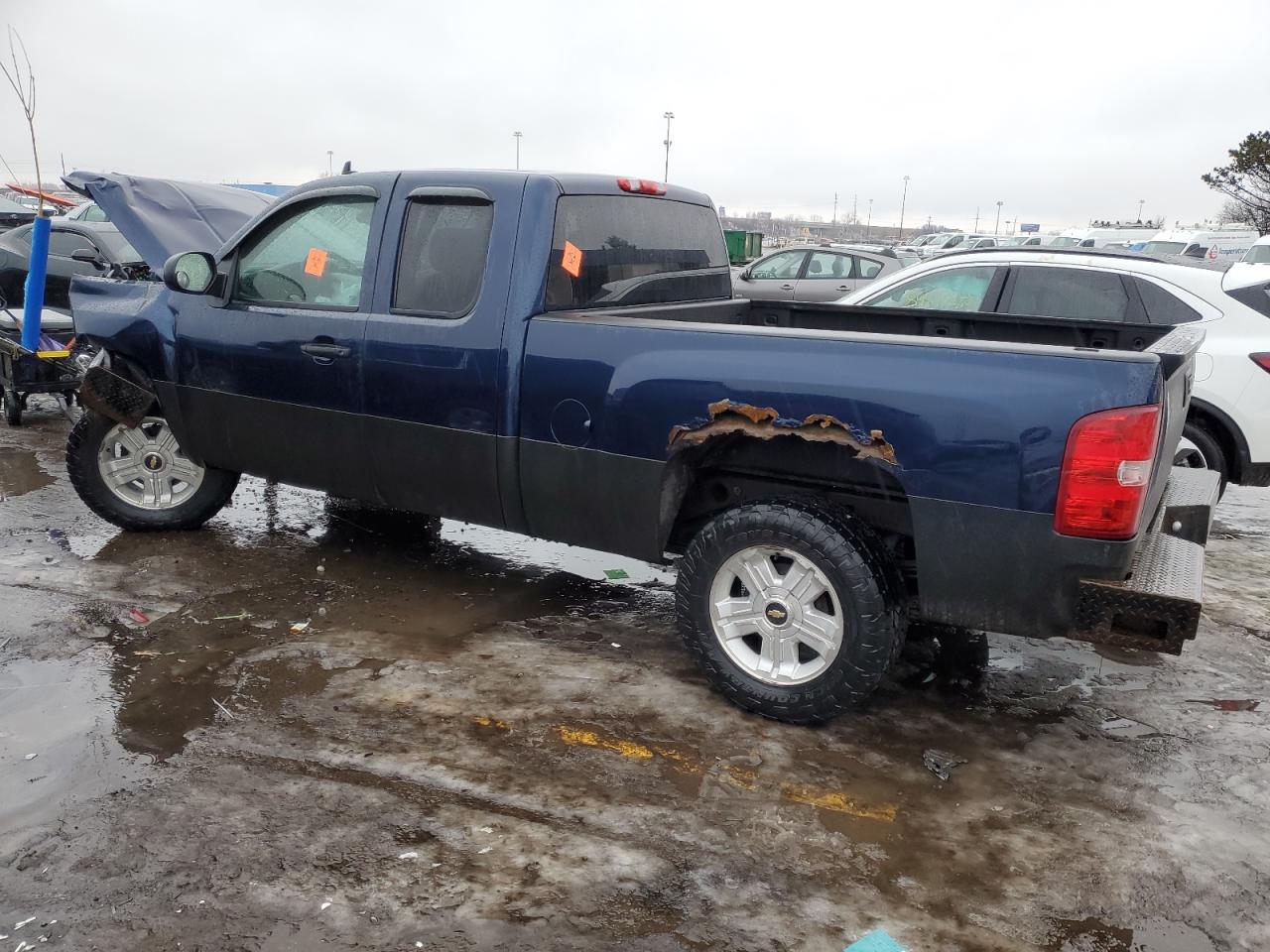 2009 Chevrolet Silverado VIN 1GCEK29069Z268963 Copart auction photo, front end damage thumbnail 2