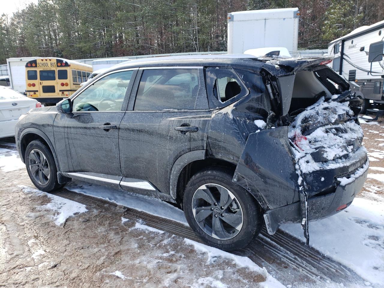 2024 Nissan Rogue VIN 5N1BT3BB7RC732567 Copart auction photo, rear end damage thumbnail 2