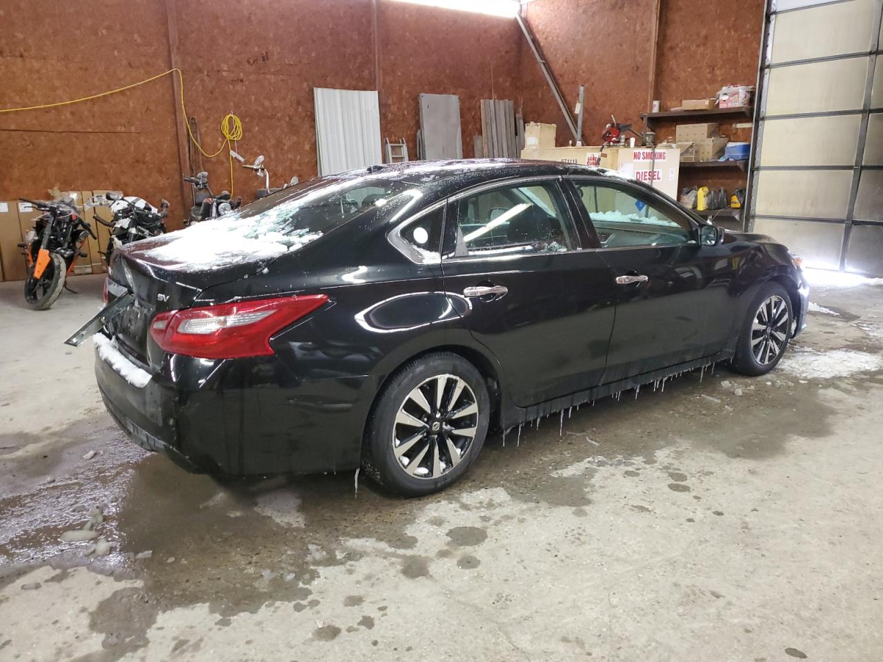2018 Nissan Altima VIN 1N4AL3AP4JC131284 Copart auction photo, rear end damage thumbnail 3
