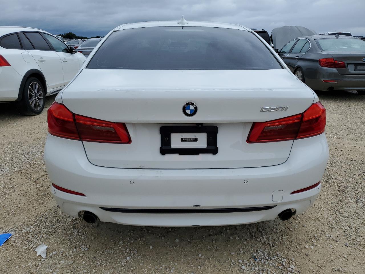 2020 BMW 5er VIN WBAJR3C09LCD59972 Copart auction photo, water/flood damage thumbnail 6