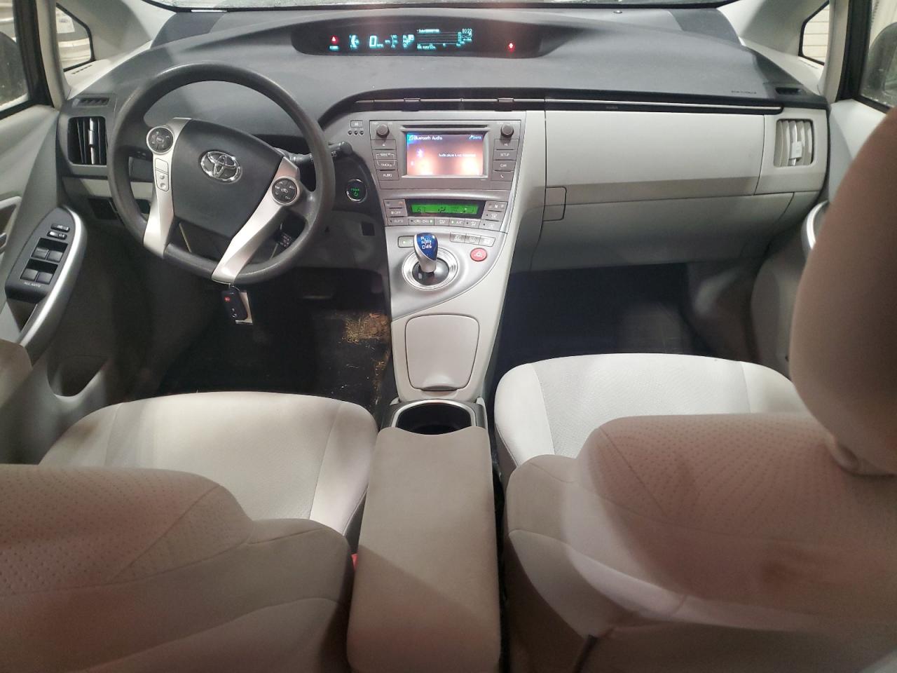 2013 Toyota Prius VIN JTDKN3DUXD5637043 Copart auction photo, rear end damage thumbnail 8