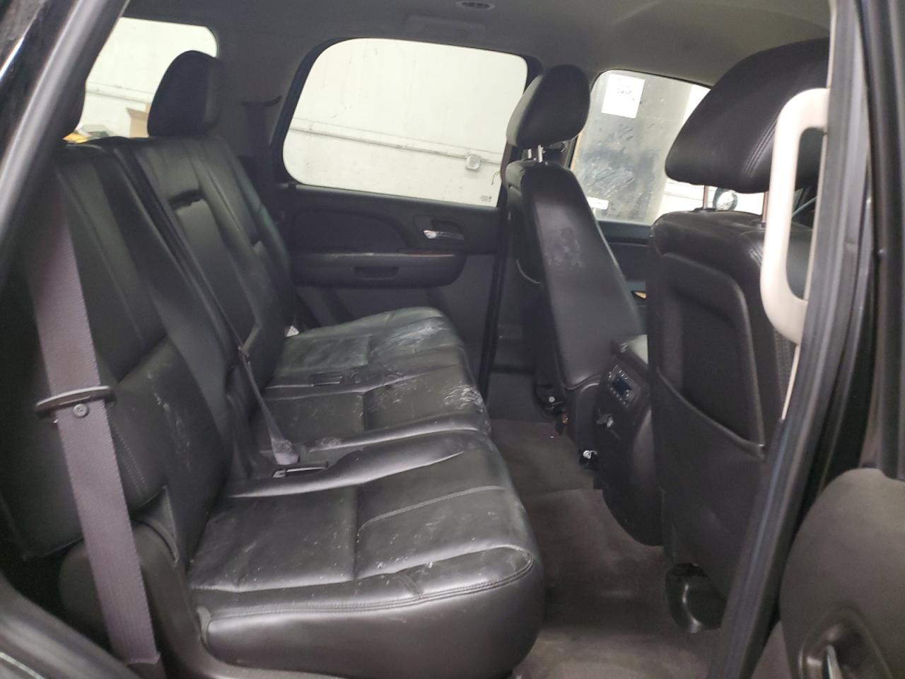 2013 Chevrolet Tahoe VIN 1GNSKBE03DR317920 Copart auction photo, front end / rear end damage thumbnail 11