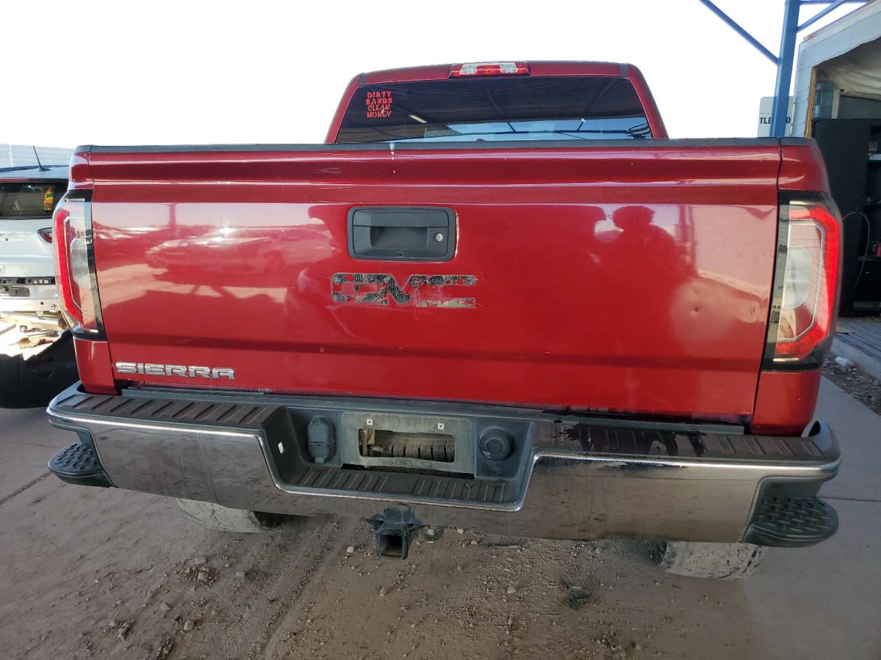 2018 GMC Sierra VIN 3GTU2NEC1JG638668 Copart auction photo, undercarriage damage thumbnail 6
