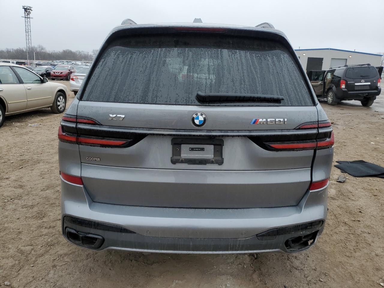 2024 BMW X7 VIN 5UX33EM08R9U14632 Copart auction photo, front end / rear end damage thumbnail 6