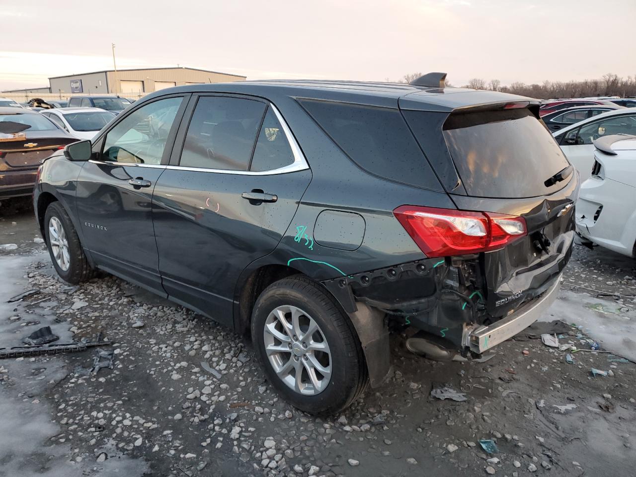 2021 Chevrolet Equinox VIN 2GNAXTEV4M6161123 Copart auction photo, all over / rear end damage thumbnail 2