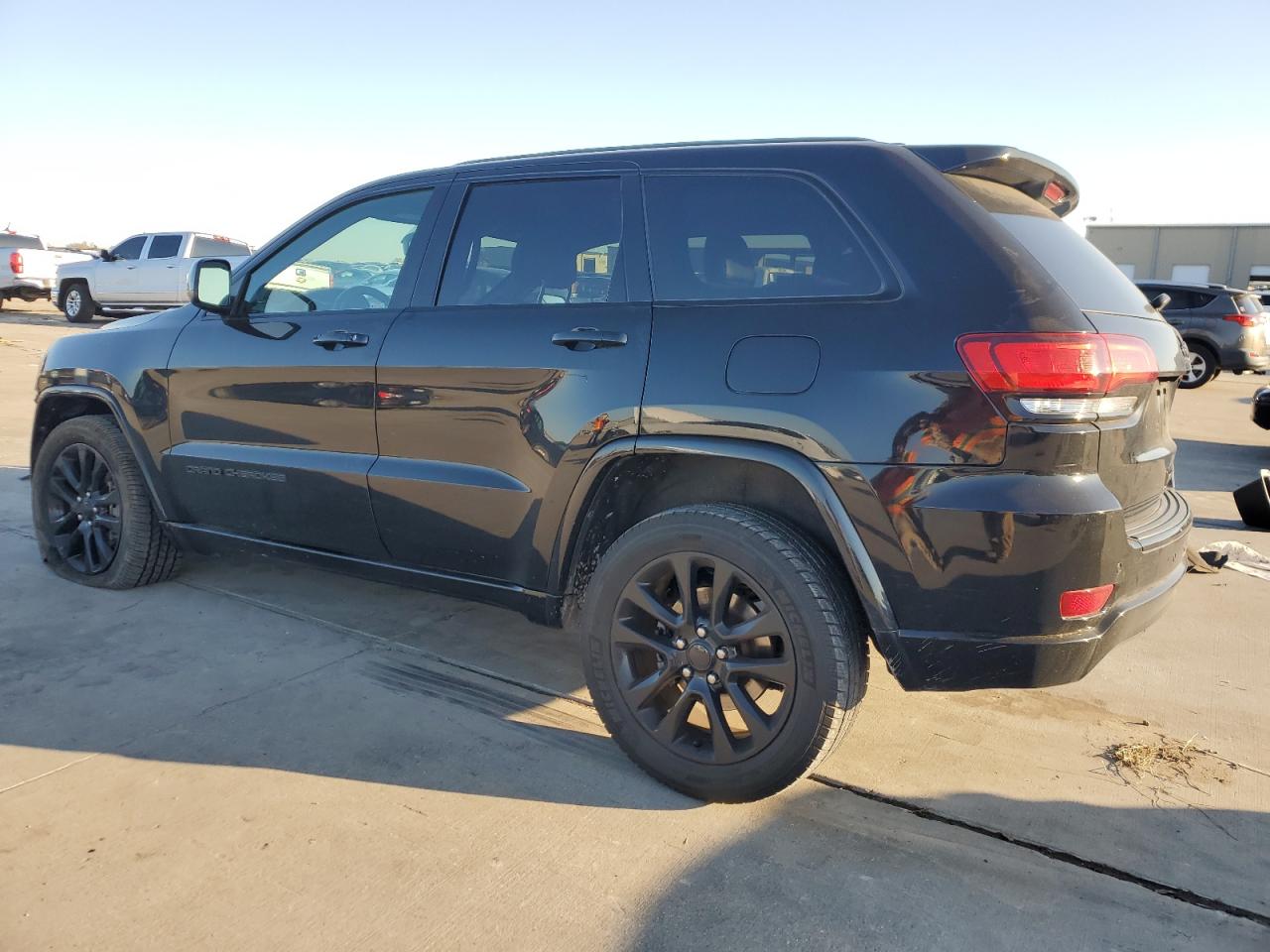 2017 Jeep Grand Cherokee VIN 1C4RJEAG8HC868853 Copart auction photo, front end damage thumbnail 2