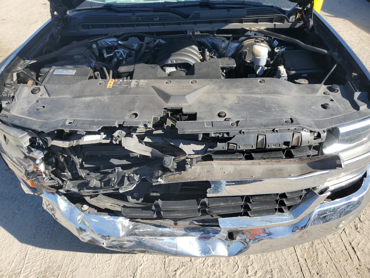 2017 Chevrolet Silverado VIN 3GCPCREC7HG444903 Copart auction photo, front end damage thumbnail 11
