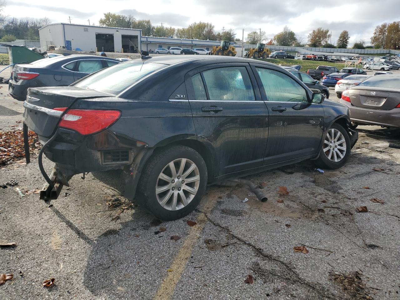 2011 Chrysler 200 VIN 1C3BC1FGXBN548253 Copart auction photo, front end / rear end damage thumbnail 3