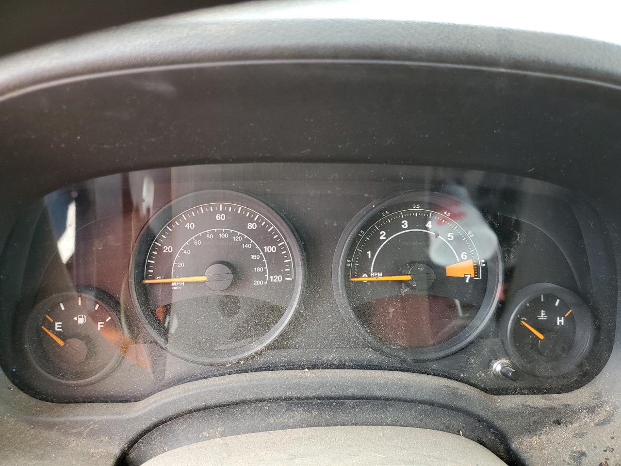 2014 Jeep Liberty (Patriot) VIN 1C4NJPBB0ED531256 Copart auction photo, biohazard/chemical damage thumbnail 9