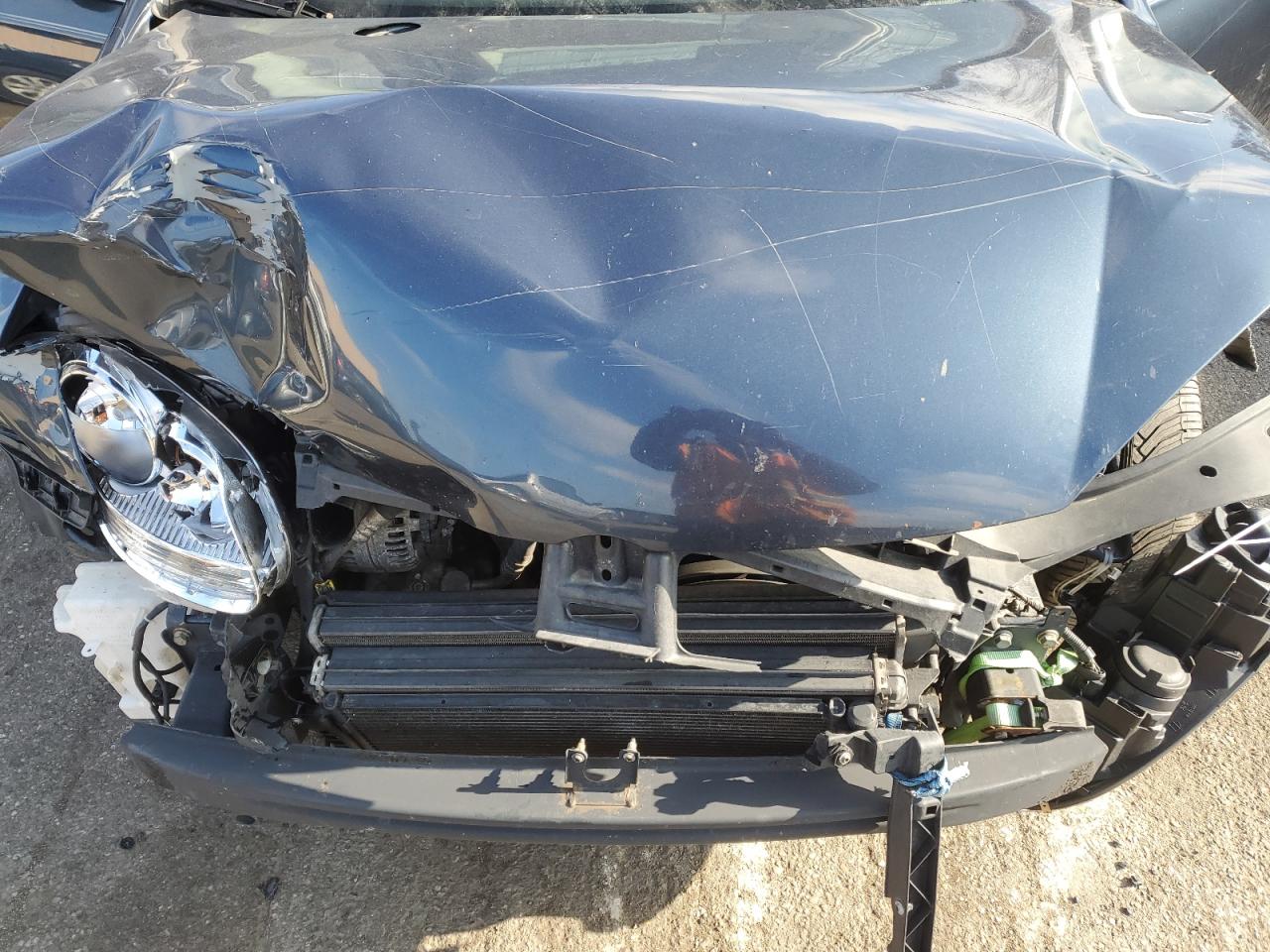 2005 Volkswagen Jetta VIN 3VWRT71K95M625876 Copart auction photo, all over damage thumbnail 12