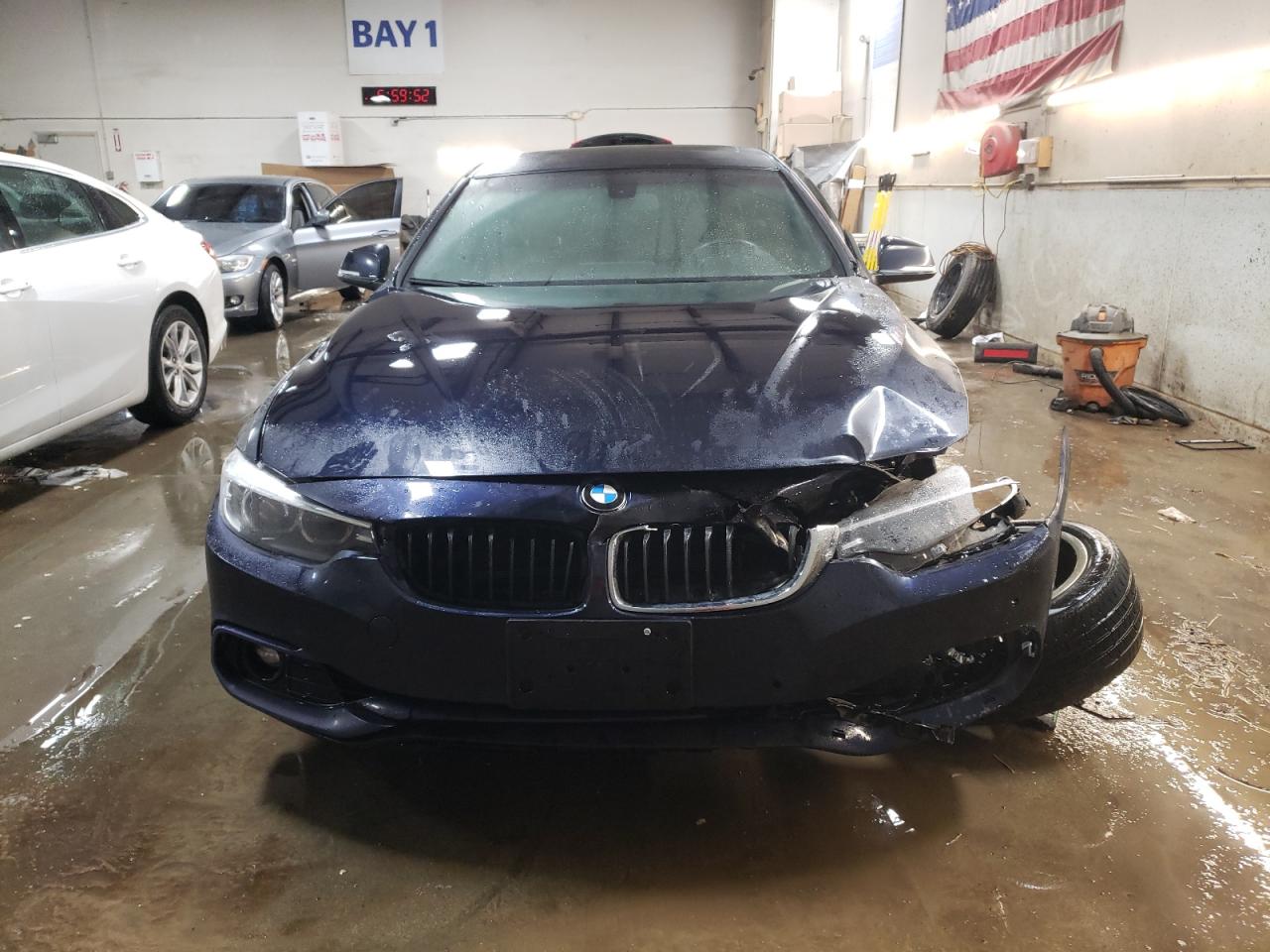 2019 BMW 4er VIN WBA4J3C54KBL06758 Copart auction photo, front end / side damage thumbnail 5