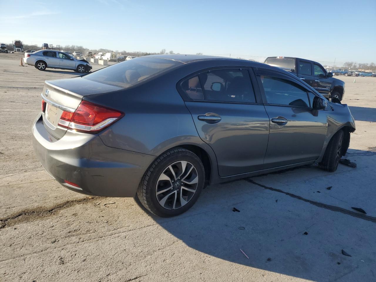 2013 Honda Civic VIN 2HGFB2F82DH521463 Copart auction photo, front end / minor dent/scratches damage thumbnail 3