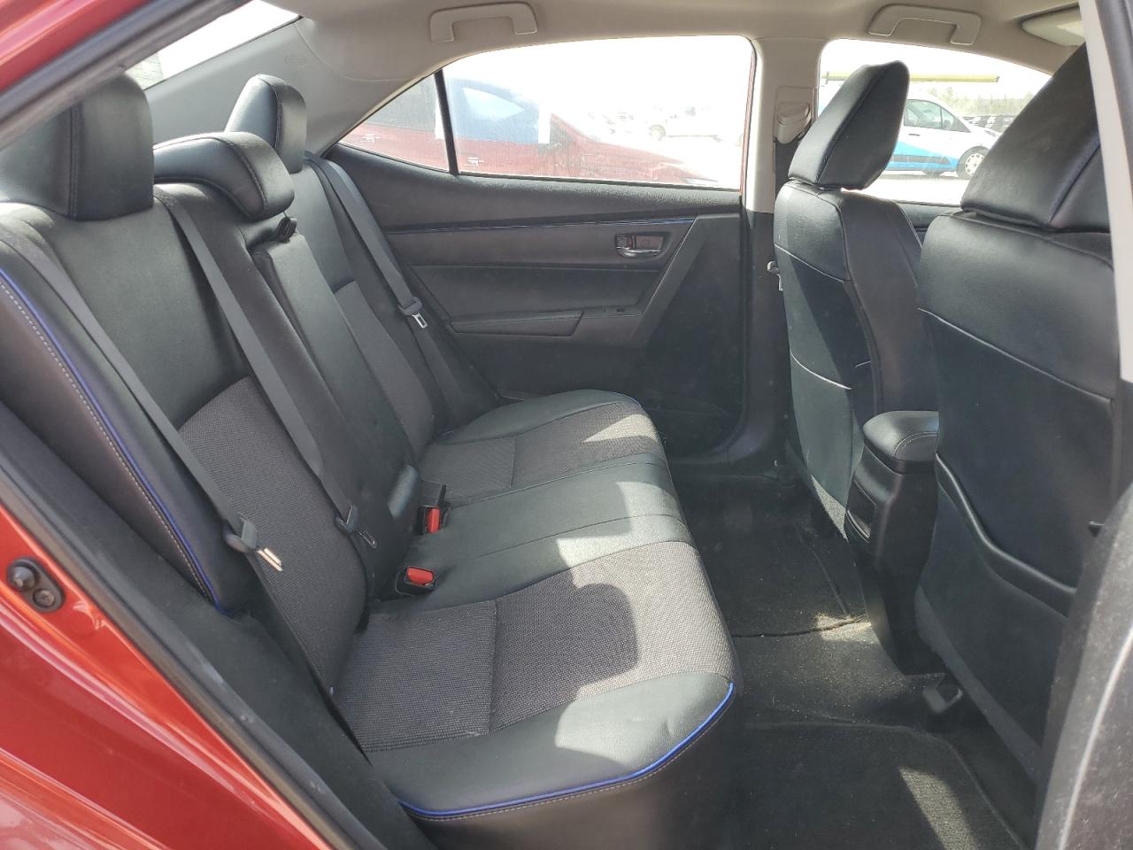 2018 Toyota Corolla VIN 5YFBURHE1JP817602 Copart auction photo, front end / minor dent/scratches damage thumbnail 11