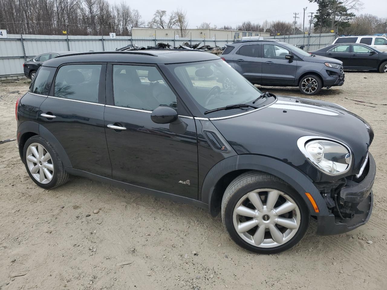 2011 MINI Cooper VIN WMWZC5C57BWL53271 Copart auction photo, front end / minor dent/scratches damage thumbnail 4