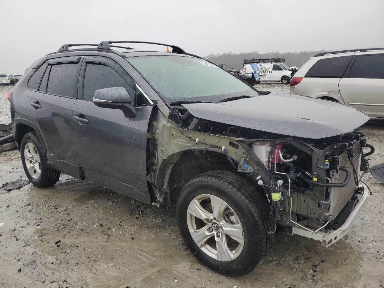 2021 Toyota RAV 4 VIN 4T3R6RFV3MU020497 Copart auction photo, front end damage thumbnail 4