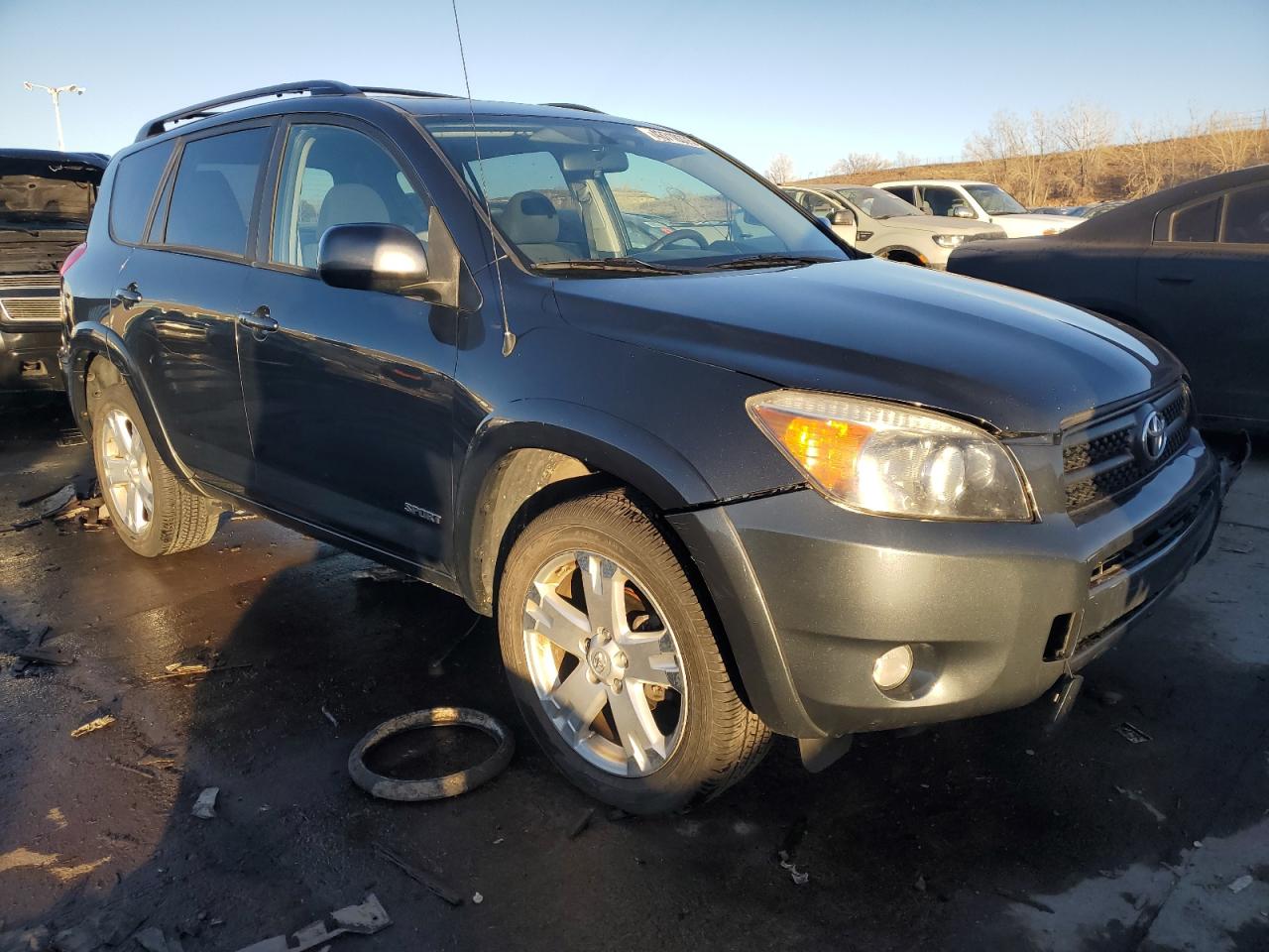 2006 Toyota RAV 4 VIN JTMBD32V966000012 Copart auction photo, front end damage thumbnail 4