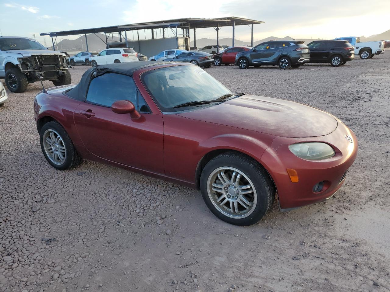 2006 Mazda MX-5 VIN JM1NC25F460112945 Copart auction photo, minor dent/scratches damage thumbnail 4
