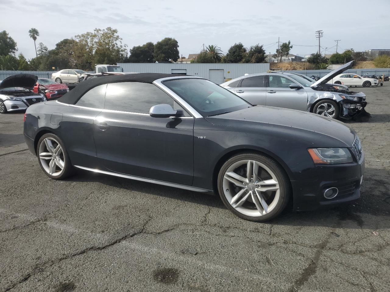 2010 Audi RS5 VIN WAUVGAFH2AN024001 Copart auction photo, minor dent/scratches damage thumbnail 4