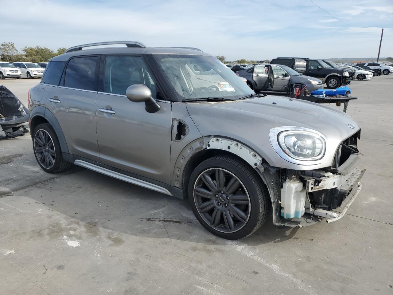 2017 MINI Cooper VIN WMZYT3C38H3B66023 Copart auction photo, front end damage thumbnail 4