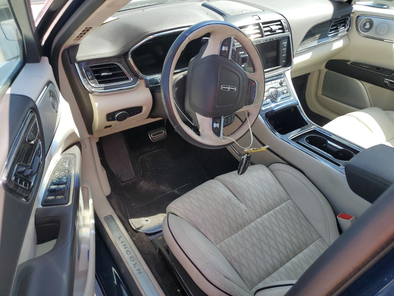 2017 Lincoln Continental VIN 1LN6L9BPXH5609462 Copart auction photo, water/flood damage thumbnail 8