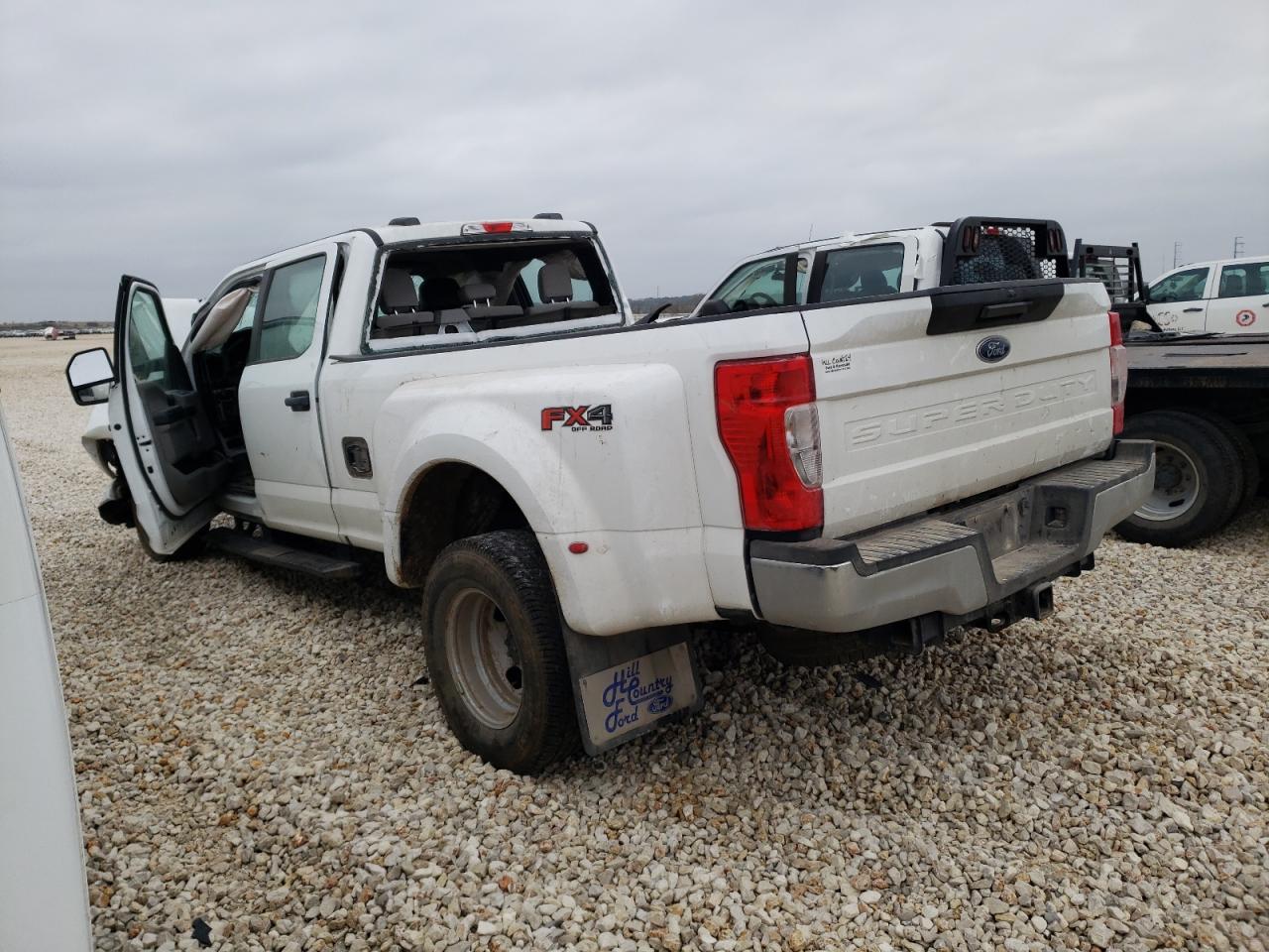 2022 Ford F350 VIN 1FT8W3DT5NED73133 Copart auction photo, all over damage thumbnail 2