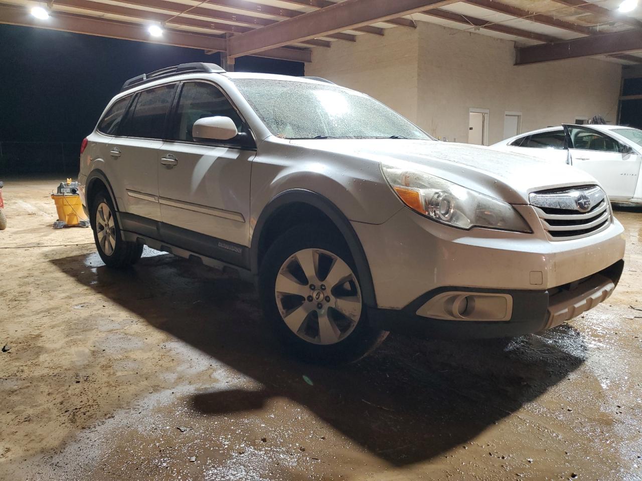 2012 Subaru Outback VIN 4S4BRCKC8C3246025 Copart auction photo, minor dent/scratches damage thumbnail 4