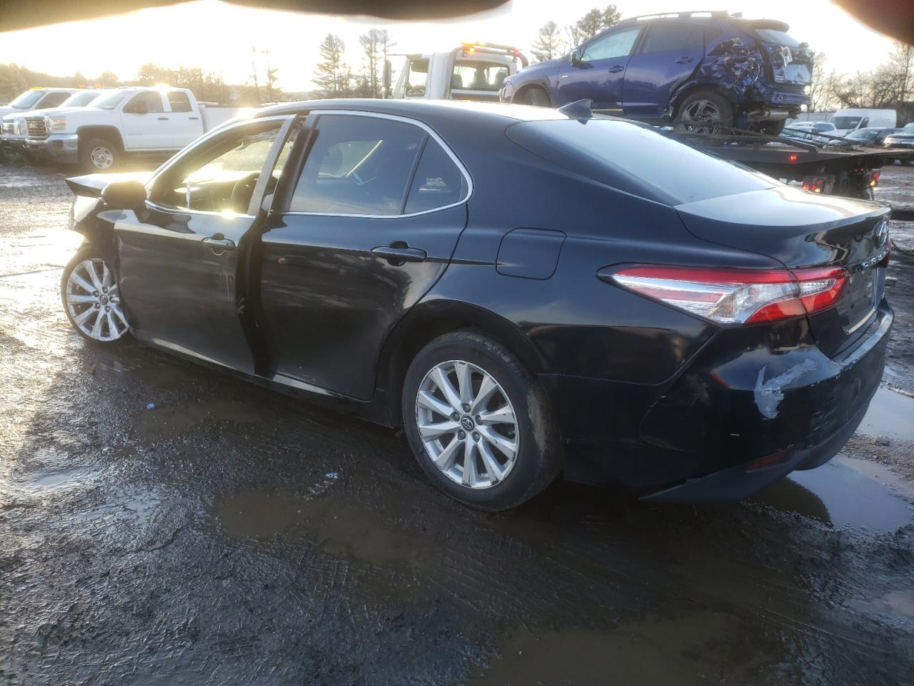 2019 Toyota Camry VIN 4T1B11HKXKU811295 Copart auction photo, front end damage thumbnail 2