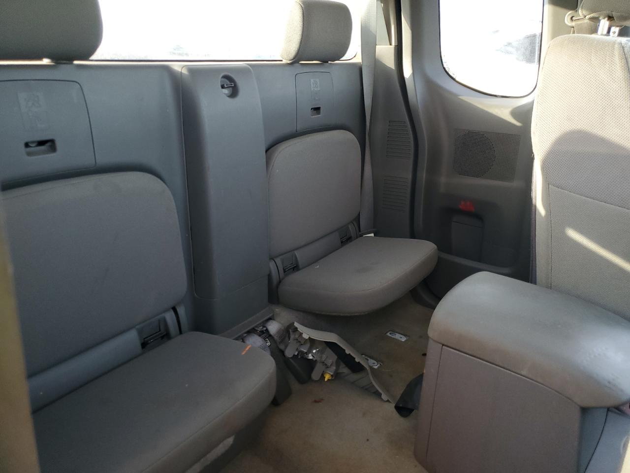2016 Nissan Navara (Frontier) VIN 1N6BD0CT3GN798510 Copart auction photo, front end / minor dent/scratches damage thumbnail 11