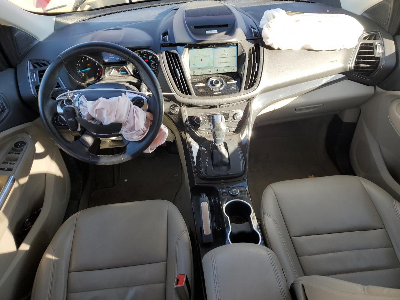 2016 Ford Escape VIN 1FMCU9J91GUB37692 Copart auction photo, front end damage thumbnail 8