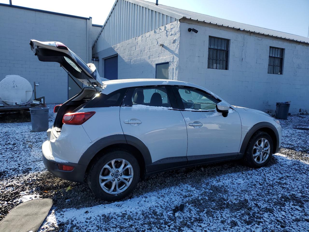 2016 Mazda CX-3 VIN JM1DKFB74G0130169 Copart auction photo, rear end damage thumbnail 3