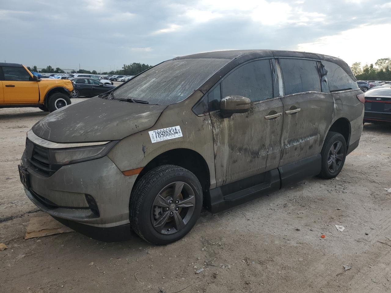 2022 Honda Odyssey VIN 5FNRL6H59NB046601