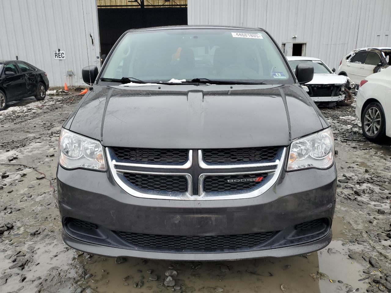 2015 Dodge Caravan VIN 2C4RDGBG2FR607112 Copart auction photo, side damage thumbnail 5