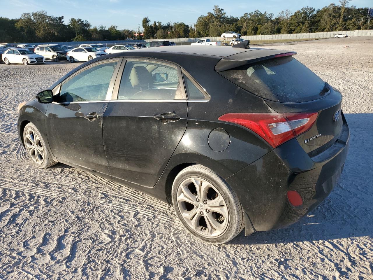 2014 Hyundai Elantra VIN KMHD35LH1EU203739 Copart auction photo, minor dent/scratches damage thumbnail 2