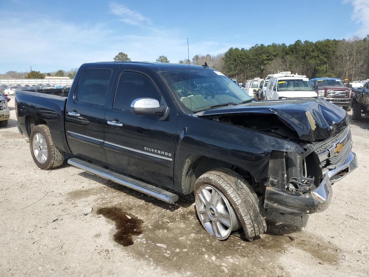 2013 Chevrolet Silverado VIN 3GCPCSE04DG299889 Copart auction photo, undercarriage / front end damage thumbnail 4