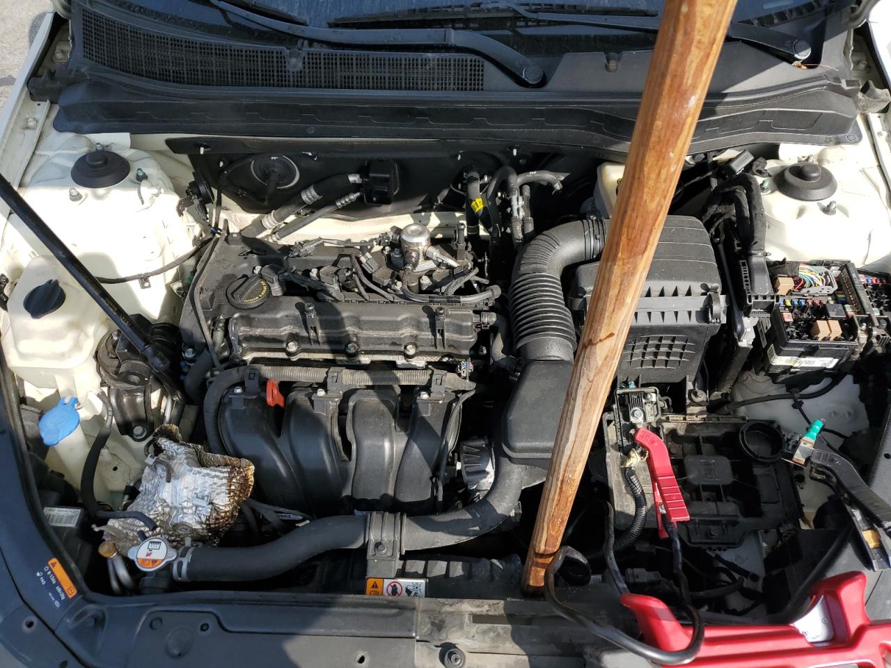 2015 KIA Optima VIN KNAGM4A77F5664004 Copart auction photo, vandalism / stripped damage thumbnail 11